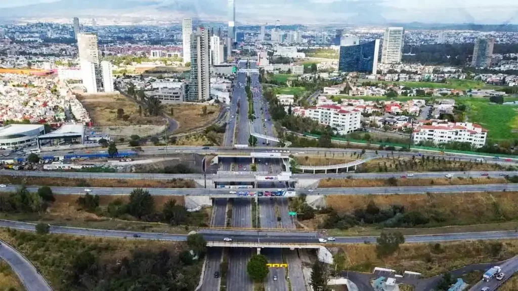 Colegio de Arquitectos de Puebla presentará proyecto para distribuidor Vía Atlixcáyotl