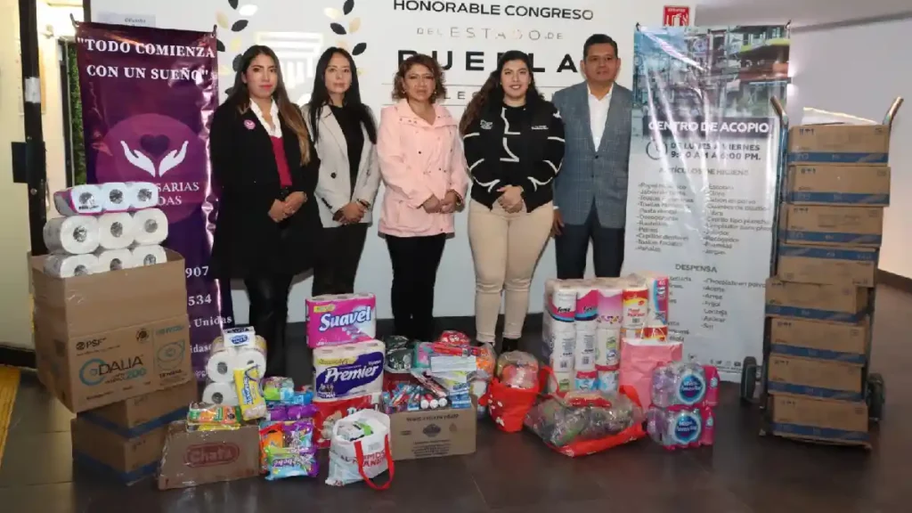 Voluntariado del Congreso recibe donación de víveres para afectados por el Huracán Otis