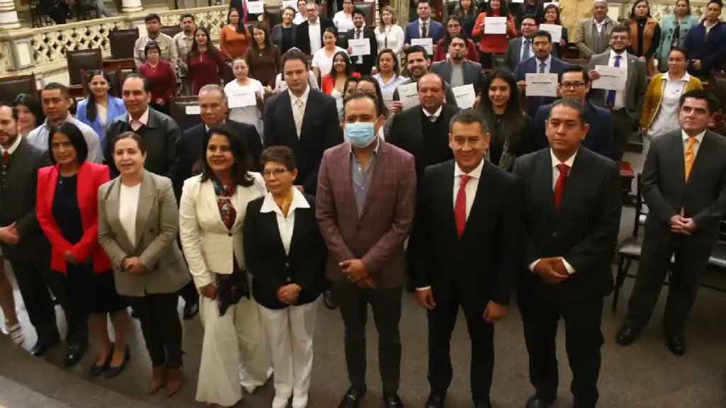 Reconoce Congreso del Estado a personal médico del ISSSTEP por su labor durante la pandemia