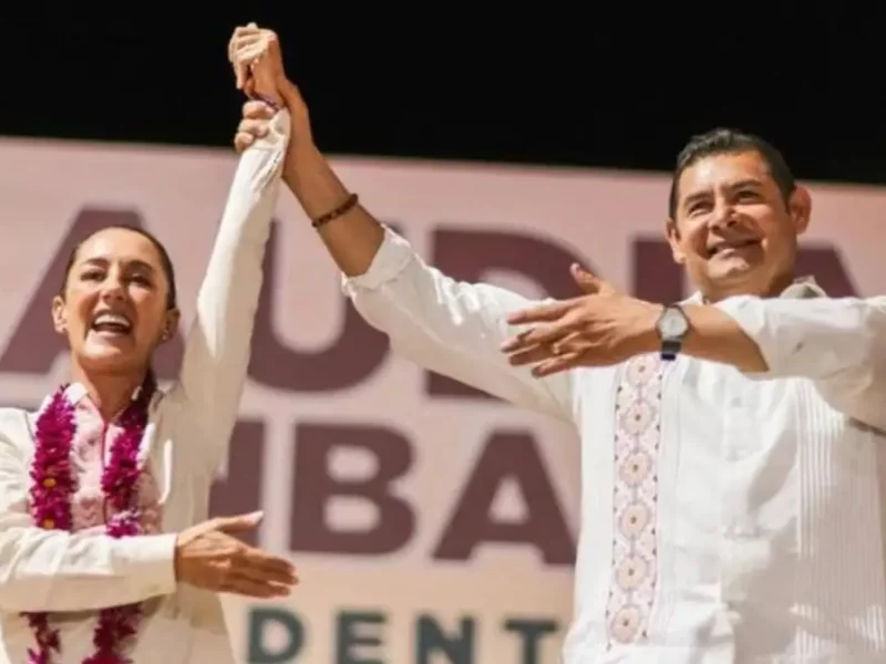 Hay que seguir convenciendo conciencias, hay que conquistar corazones: Claudia Sheinbaum hace llamado a seguir formando Comités de Defensa de la 4T desde Acatlán de Osorio, Puebla