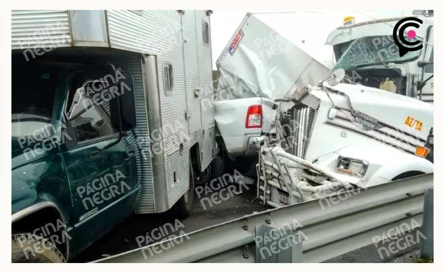 Carambola dejó seis lesionados y causó el cierre de la autopista Puebla-Orizaba