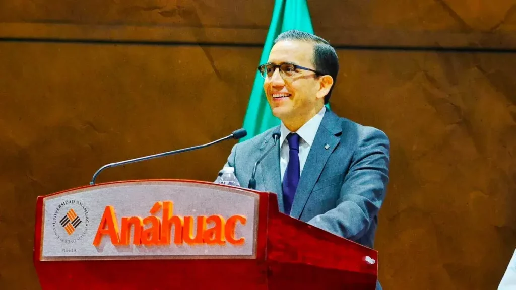 Casos de estudiantes agresores no representan la imagen de la Anáhuac Puebla: Rector
