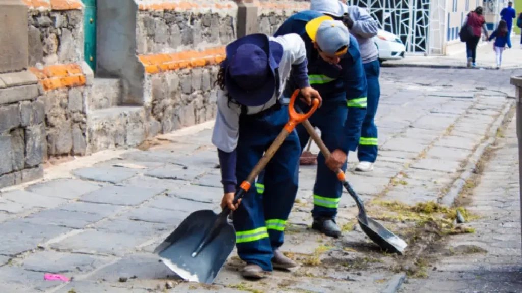 Más de 34 mil kilómetros de vialidades atendidos por el sistema de limpieza urbana integral del Ayuntamiento de Puebla
