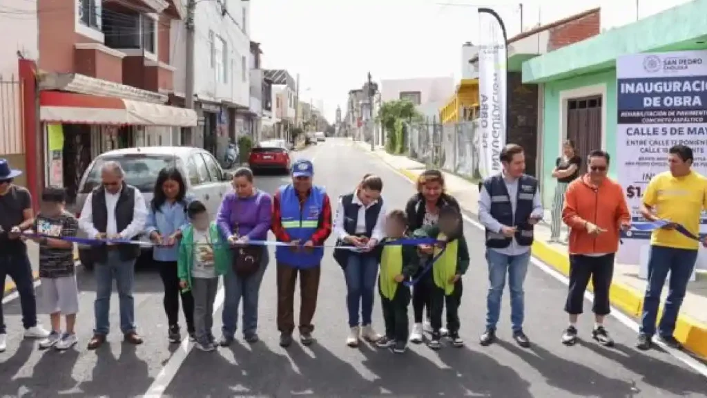 Paola Angon entrega dos importantes obras con las que Santiago Mixquitla sigue avanzando