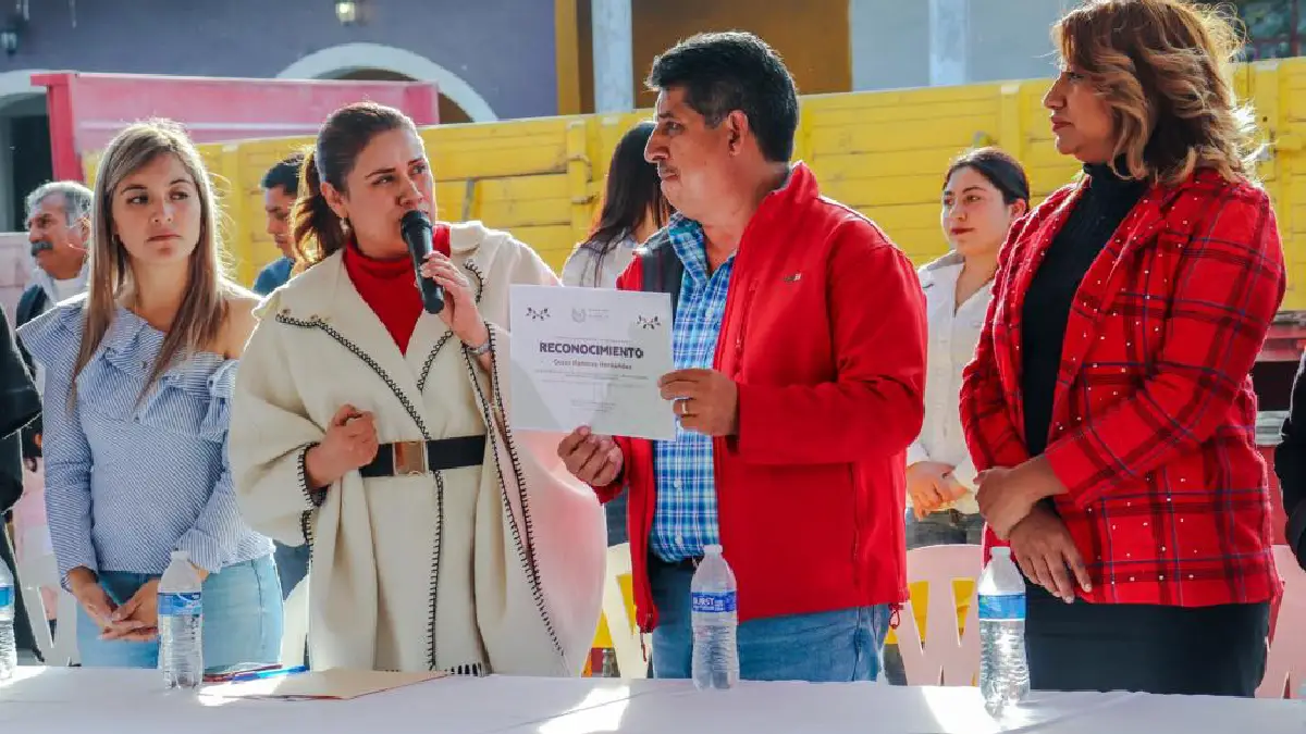 Encabeza diputada Laura Zapata ceremonias de conmemoración por el Día Internacional del Migrante