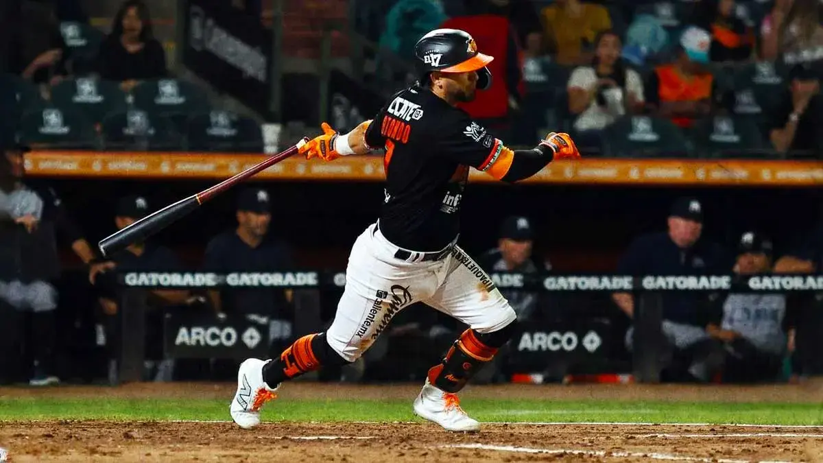 Naranjeros vencen a Tomateros en el juego uno del Clásico de la LMP