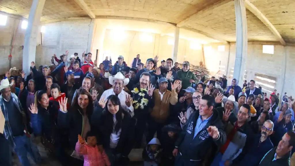 Sólo unidos y organizados podremos vencer la adversidad: Nacho Mier