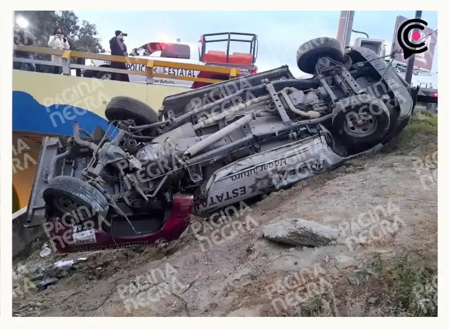 Policía estatal resulta herido por volcadura de patrulla en San Andrés Cholula