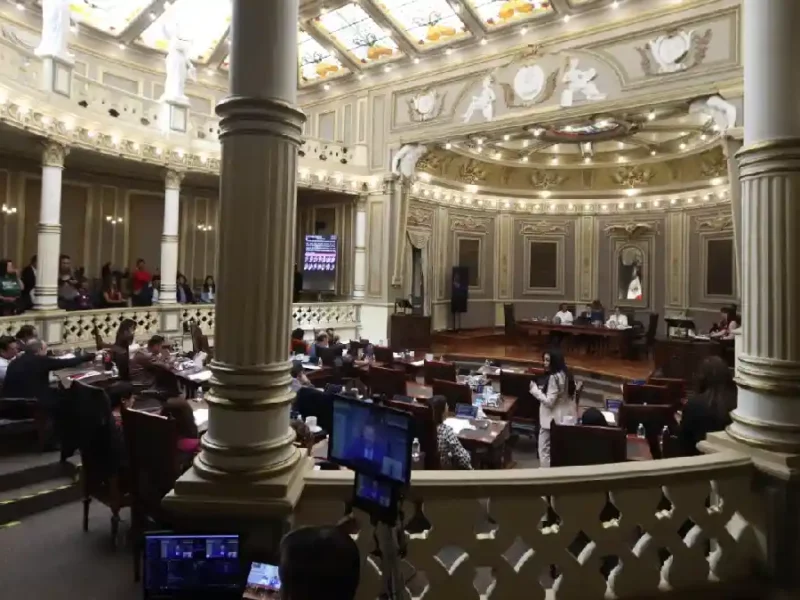 Promueve LXI Legislatura la integración de diputados con personal del Congreso del Estado