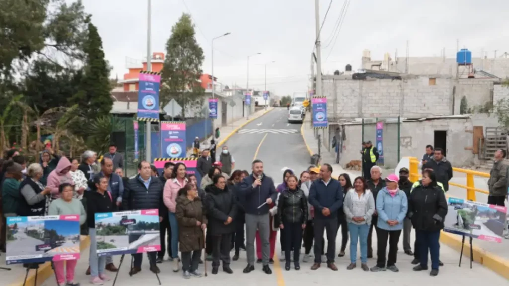 Gobierno municipal inaugura puente vehicular en San Sebastián de Aparicio