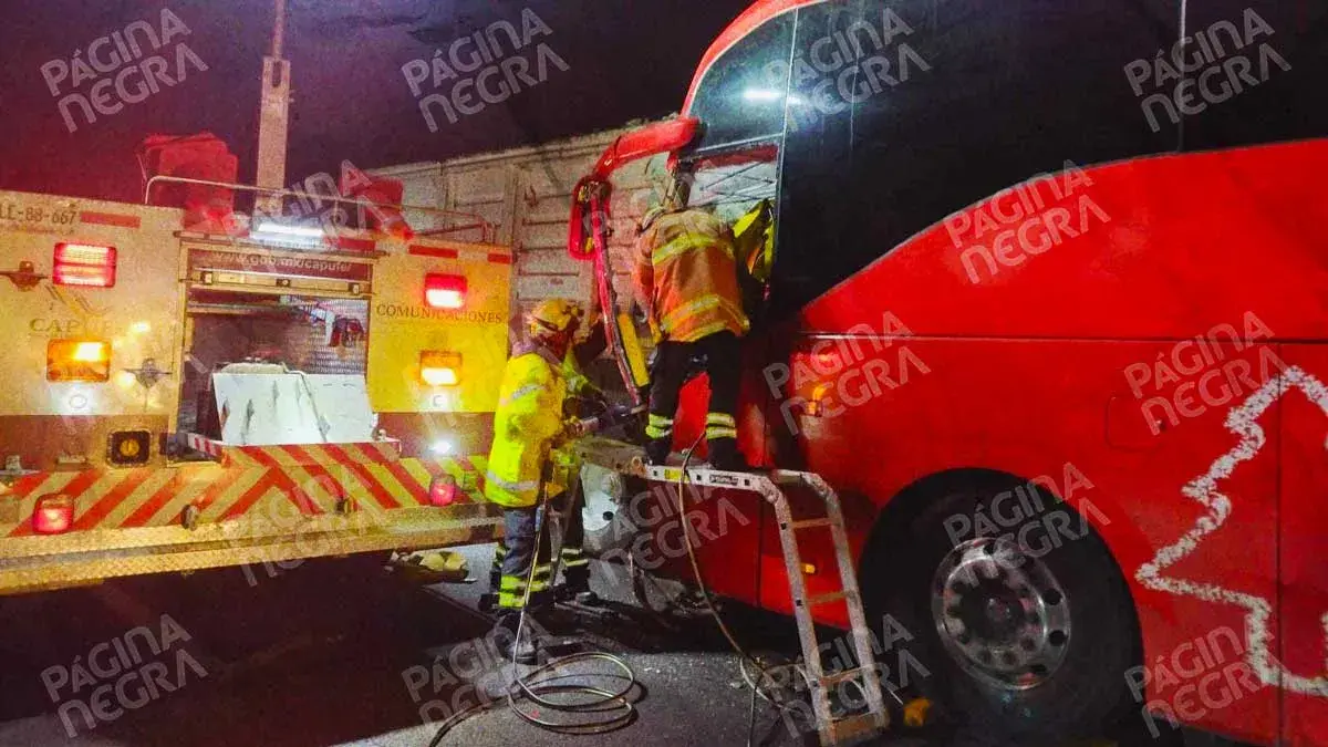 Choque dejó 30 heridos en autopista Puebla-Orizaba