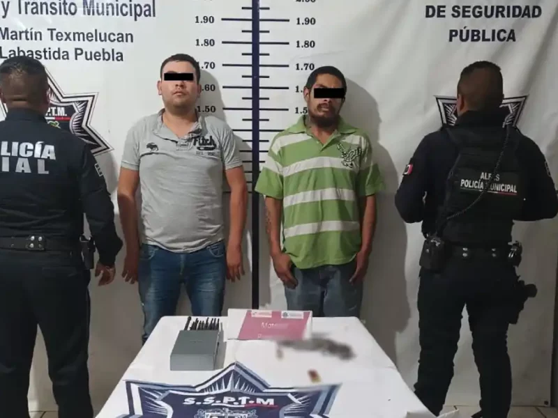 Por privación de la libertad a un chofer de tráiler y delitos contra las vías de comunicación, detienen a dos en Texmelucan