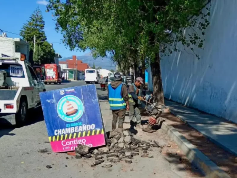 El programa de Bacheo Contigo y Con Rumbo arranca el 2024 tapando 16 mil baches