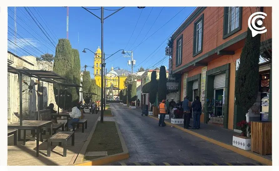 Uruviel González da banderazo a obras del colector sanitario en Chalchicomula de Sesma