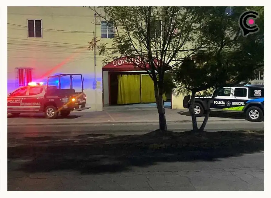 Hallan a migrantes en motel de Puebla