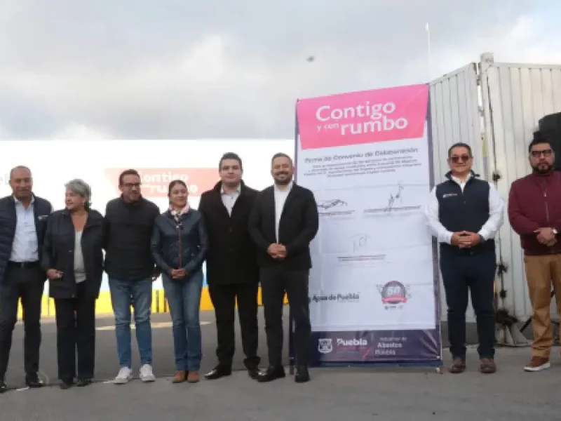 Ayuntamiento capitalino y Agua de Puebla firman convenio para regular descargas residuales del rastro municipal
