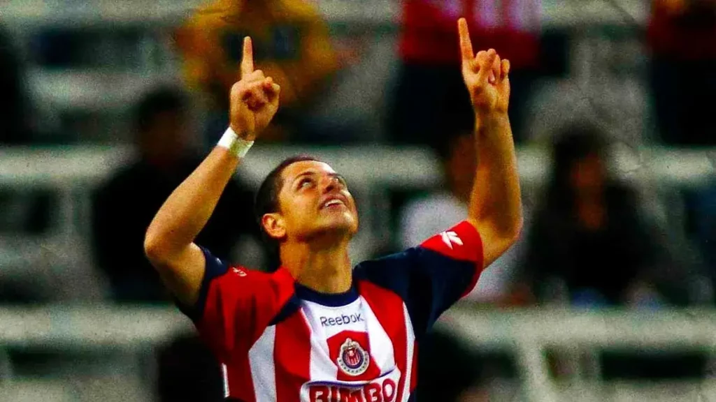 Javier “Chicharito” Hernández le da el “Sí” a Chivas para el Clausura 2024 