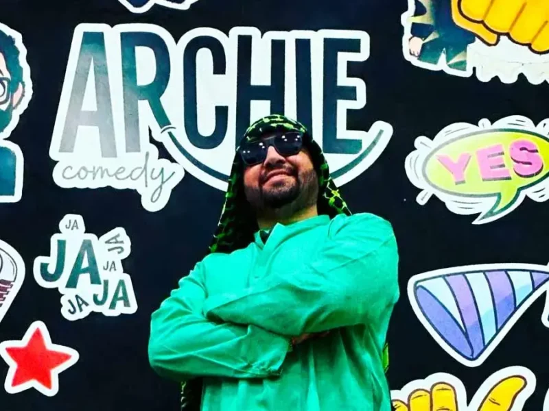 Archie Comedy visitó Puebla para dar un regalo a niño de escasos recursos