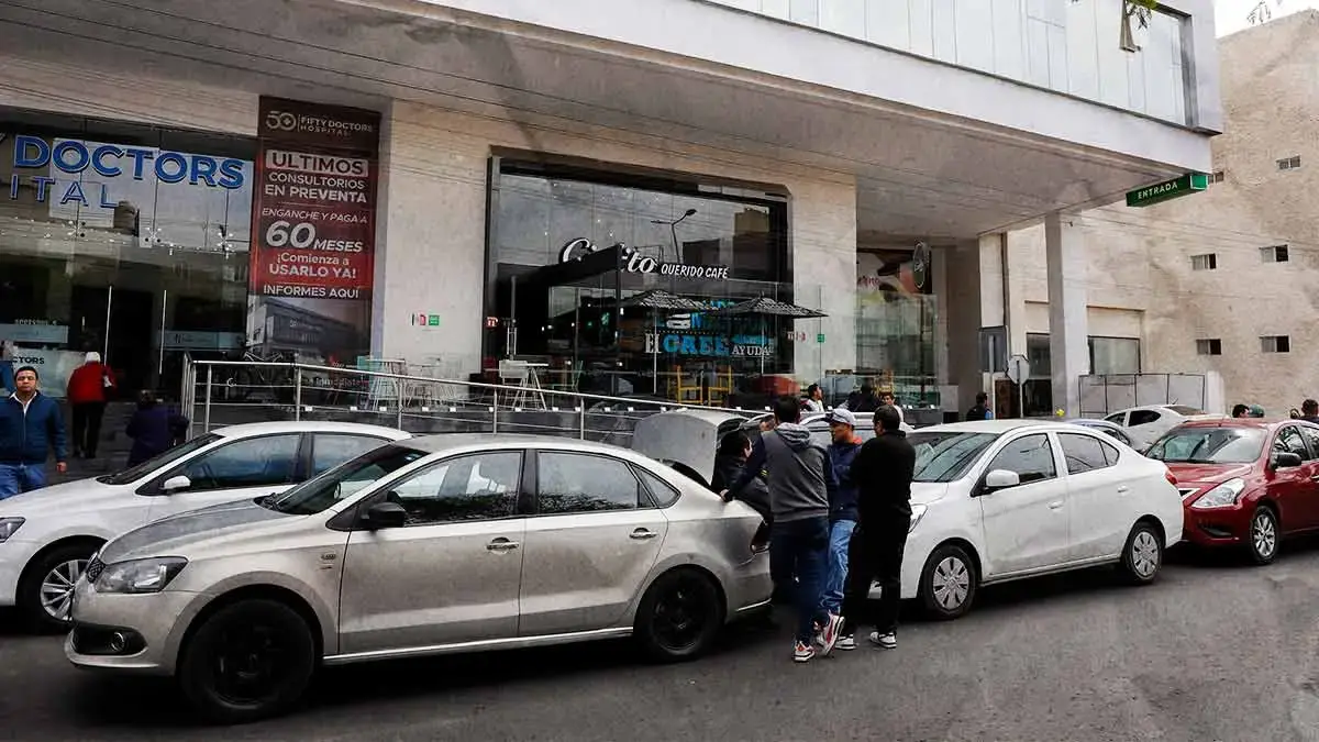 Conductores de DiDi toman las calles de Puebla, exigen seguridad y aumento a tarifas