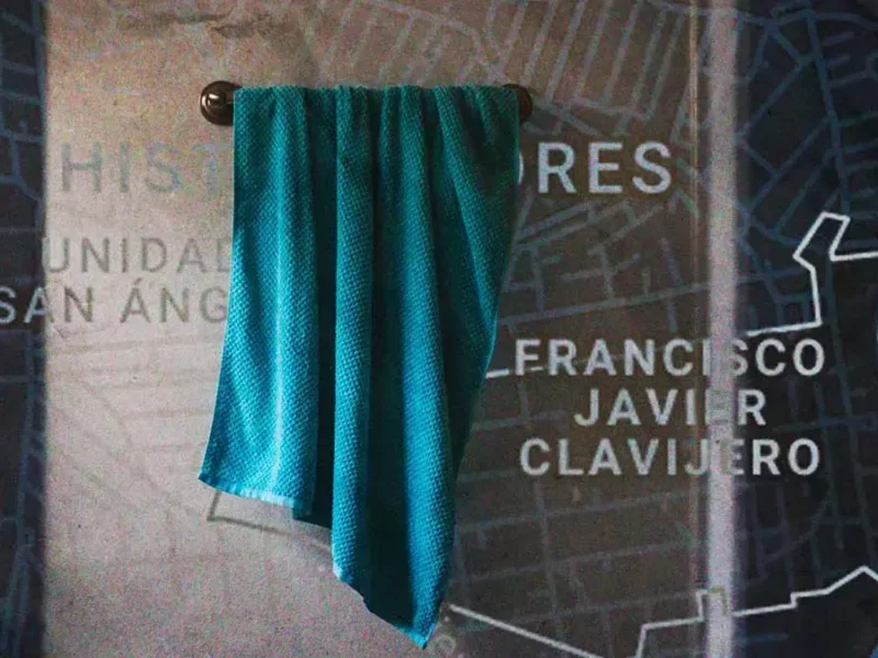 Hombre se infarta en baños de vapor de Clavijero; el ataque provocó una caída