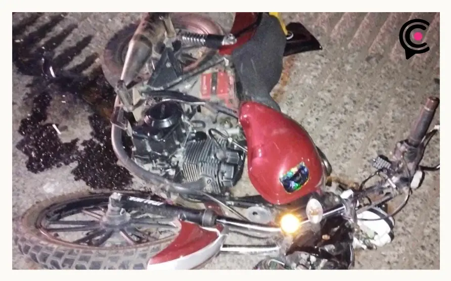 Choque de auto y moto dejó un muerto y un herido en Huauchinango