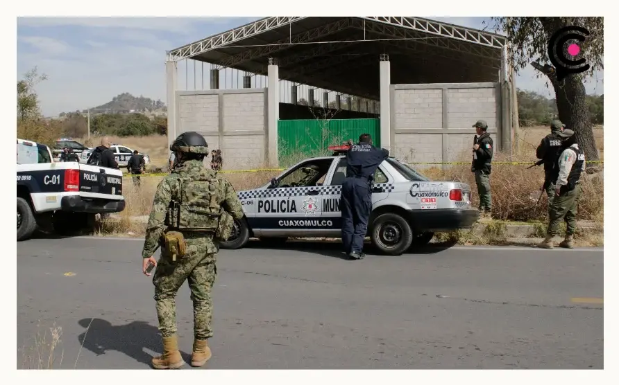 Hallan 300 migrantes en una bodega de Tlaxcala, hay tres detenidos