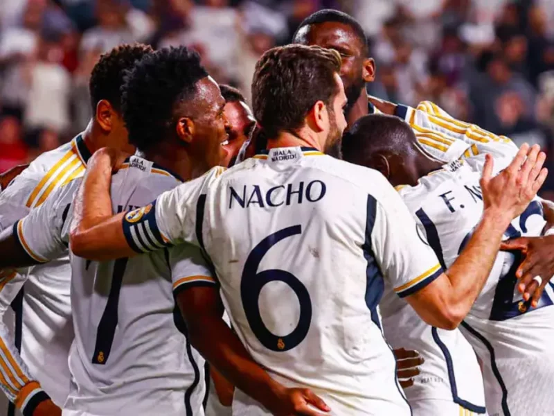 Real Madrid es campeón de la Supercopa Española tras vencer al FC Barcelona