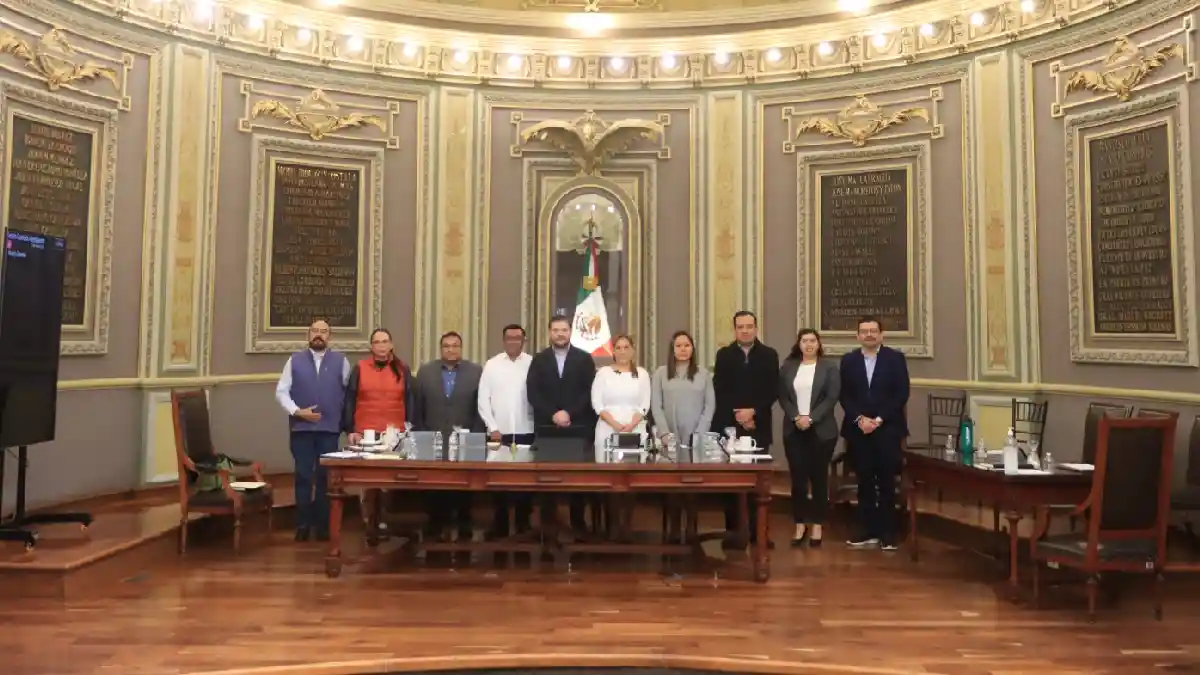 Recibe Congreso iniciativa para reparar el daño a víctimas por violaciones a sus derechos humanos