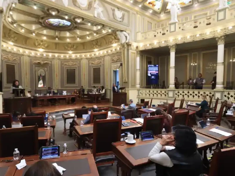 Presentan en el Congreso del Estado iniciativa para que trabajadores cuenten con permiso de paternidad de 20 días