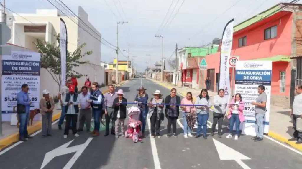 Paola Angon entrega pavimentación de Calle Zacapoaxtla, beneficiando a familias de Cocoyotla