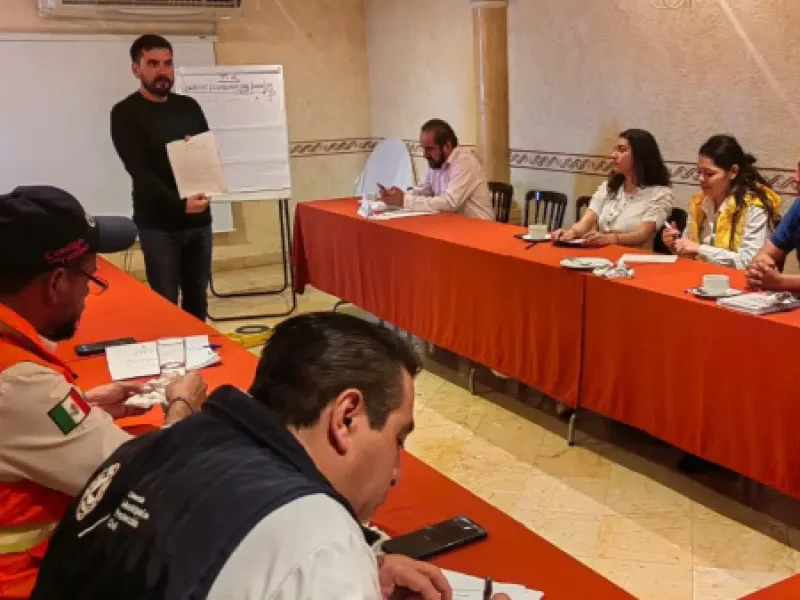 Personal del Ayuntamiento de Puebla se capacita en materia de obra, protección civil y normatividad ambiental