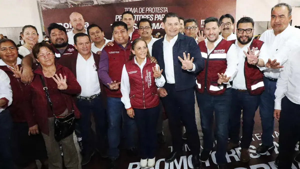 Toman protesta a 5 mil promotores de Morena en Puebla