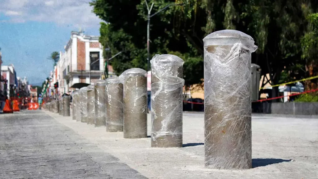 Ayuntamiento sustituirá hasta 300 bolardos de la Ciudad de Puebla; invertirán 17 mdp