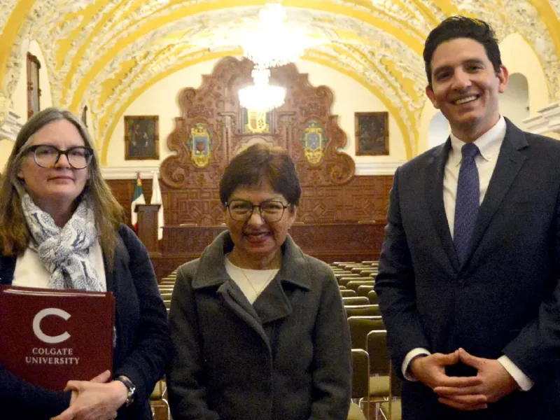La BUAP y Colgate University de Nueva York establecen lazos de colaboración
