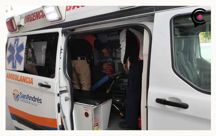 Pasajero de Ruta S25 es baleado por automovilista, tras discusión en San Andrés Cholula