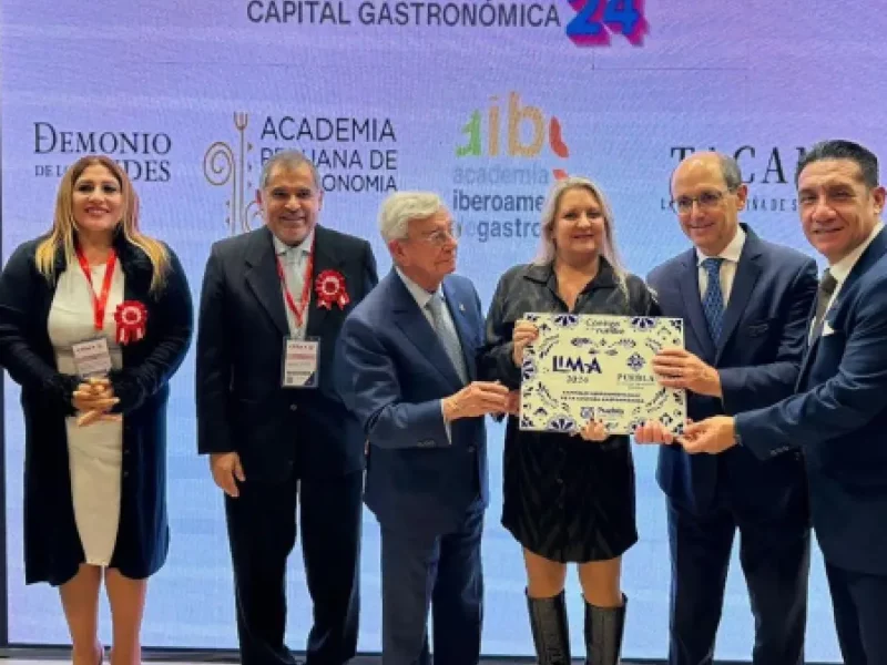 Ciudad de Puebla entrega estafeta a Lima, Perú como Capital Iberoanericana de la cultura gastronómica