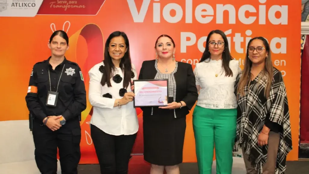 En Atlixco, imparten conferencia para erradicar la violencia política en razón de género