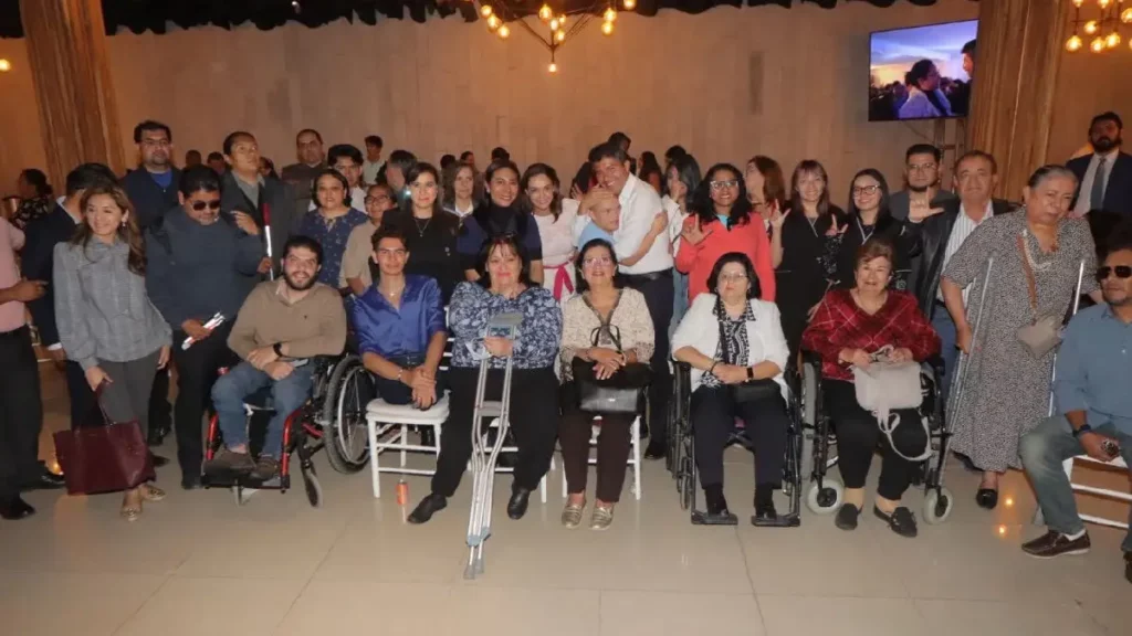 Se necesitan mejorar las condiciones de personas con discapacidad y adultos mayores dicen asociaciones a Lalo Rivera y Lili Ortiz