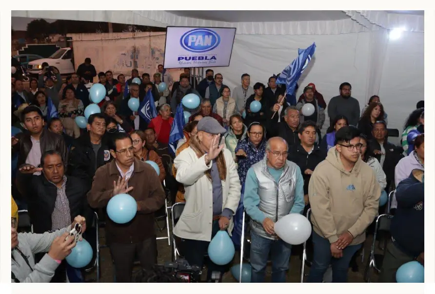 Estructura del PAN toma protesta en Chiautzingo con Lalo Rivera como testigo