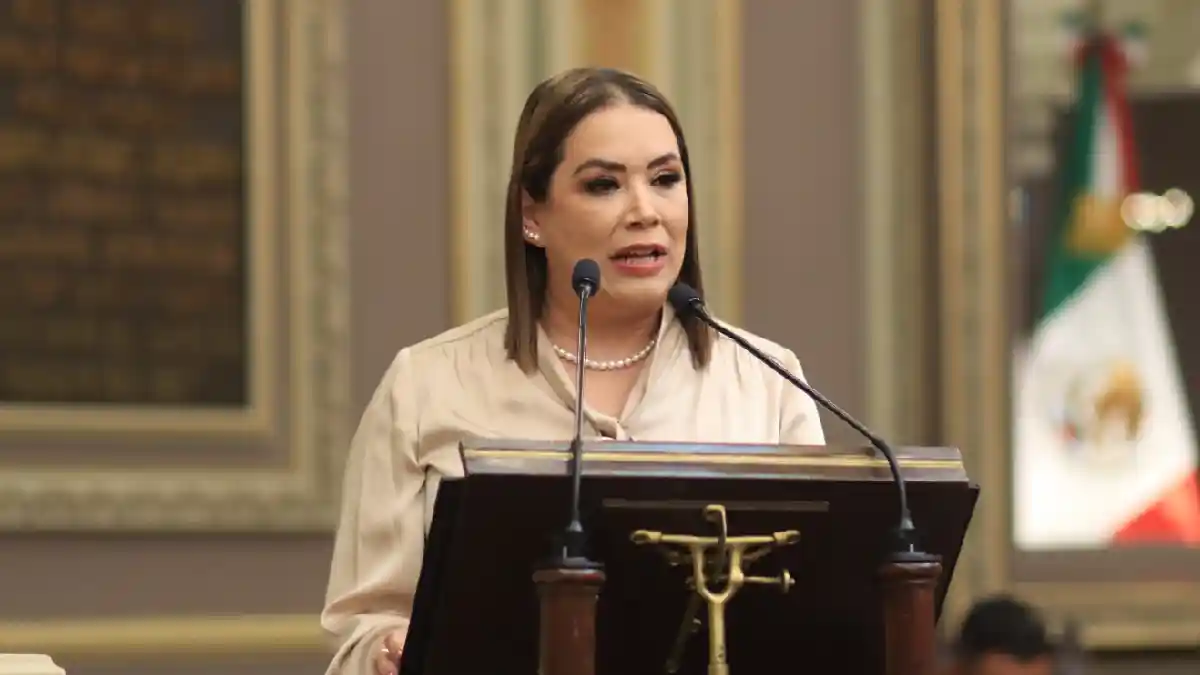 Comparece titular de la Secretaría de Turismo ante el Pleno del Congreso del Estado
