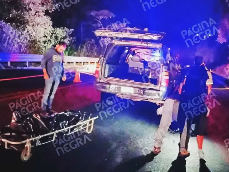 Atropellan a peatón en Huauchinango, automóviles destrozan el cuerpo
