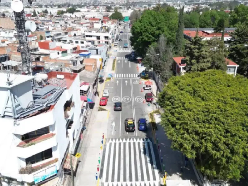 Gobierno municipal mejora la seguridad vial en el Centro Escolar Morelos