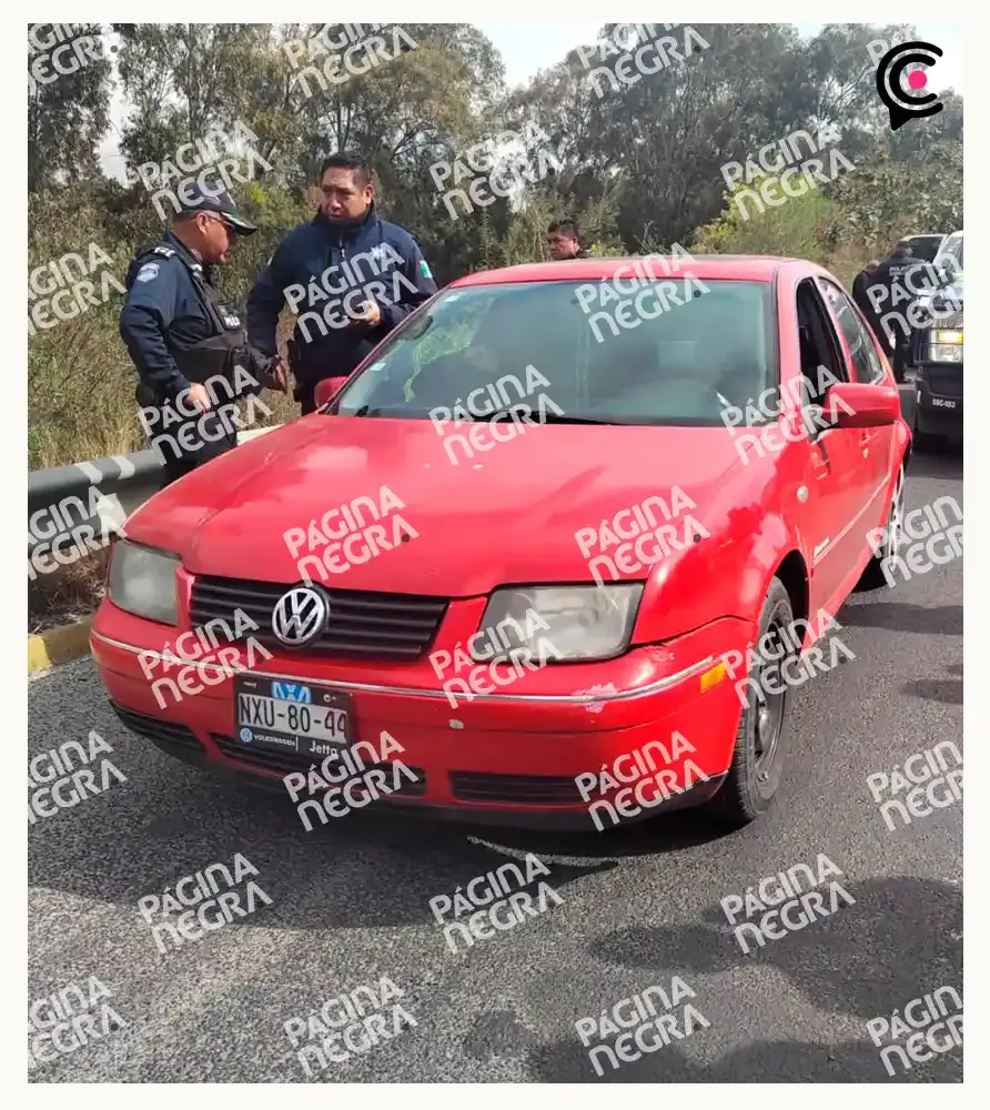 Detienen a tres sujetos por robo de tráiler en Periférico Ecológico; hay policías estatales involucrados