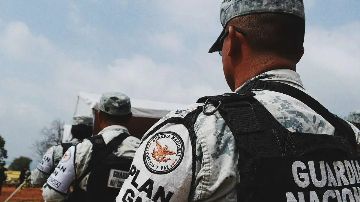 Guardia Nacional blinda Nicolás Bravo tras hallazgo de cuerpos embolsados en la carretera Azumbilla-El Seco