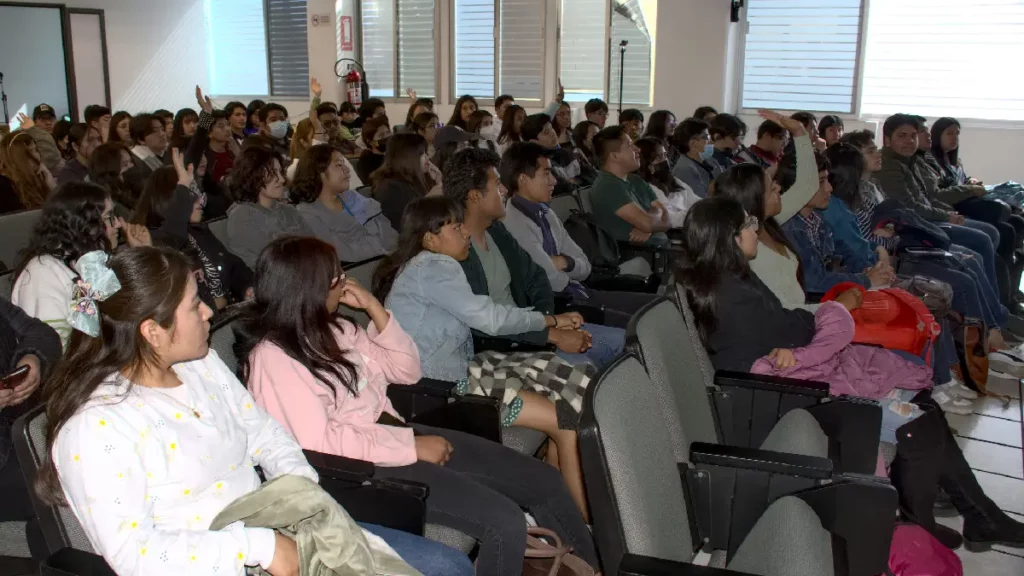 Celebra la Facultad de Derecho jornada para prevenir violencia de género