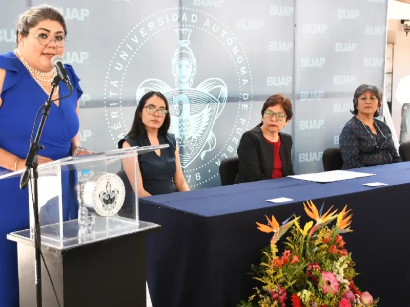 Con educación de calidad, el Complejo Regional Sur cambió el entorno socioeconómico de Tehuacán y poblaciones aledañas: Rectora Lilia Cedillo