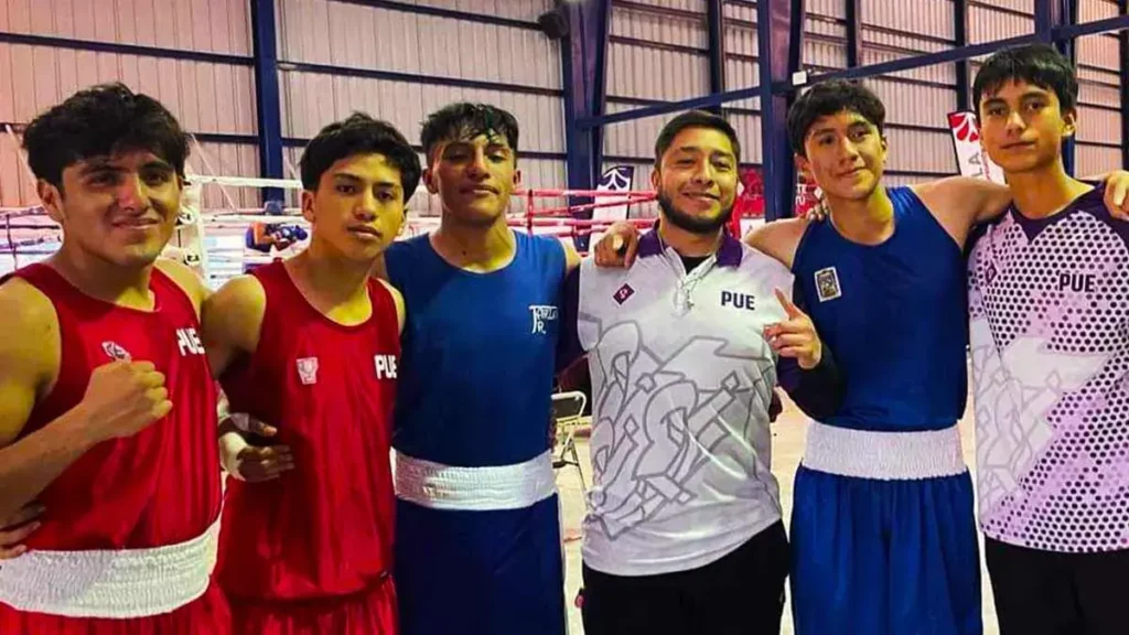 Boxeadores de la BUAP consiguen cinco medallas en el Campeonato Estatal 2024