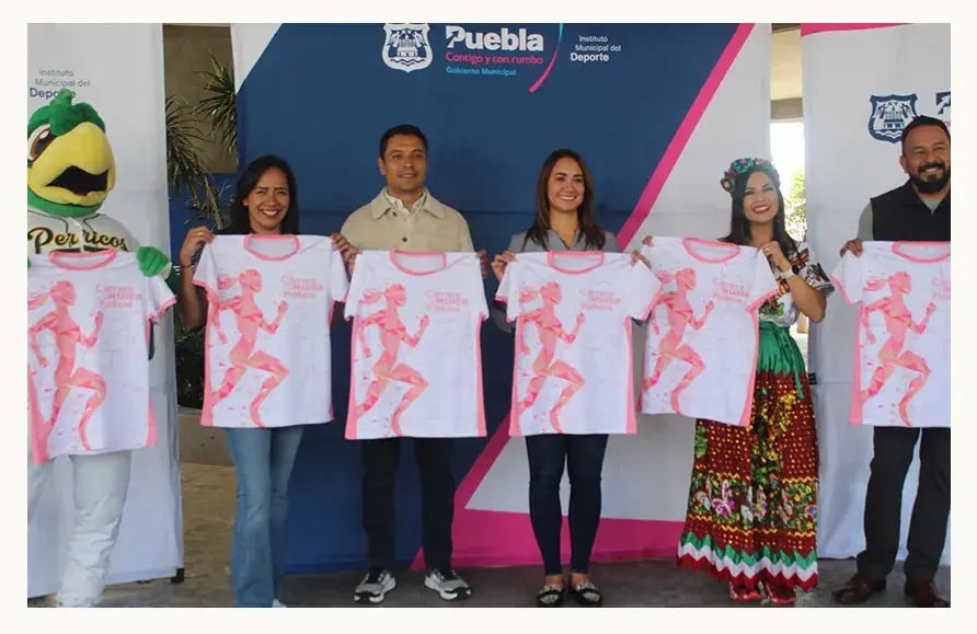 Presentan la playera conmemorativa de la Carrera de la Mujer Poblana 2024; será en marzo