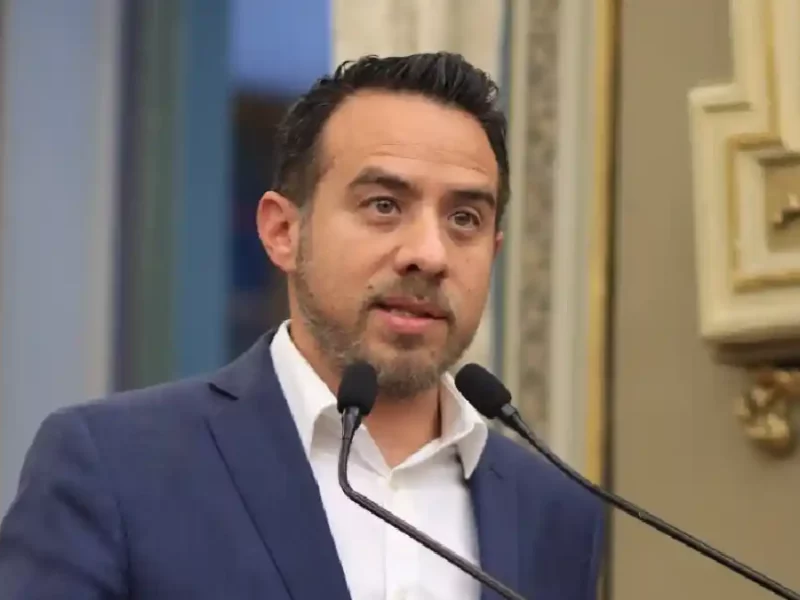 Congreso del Estado recibe iniciativa para expedir la Ley de Servicios Inmobiliarios