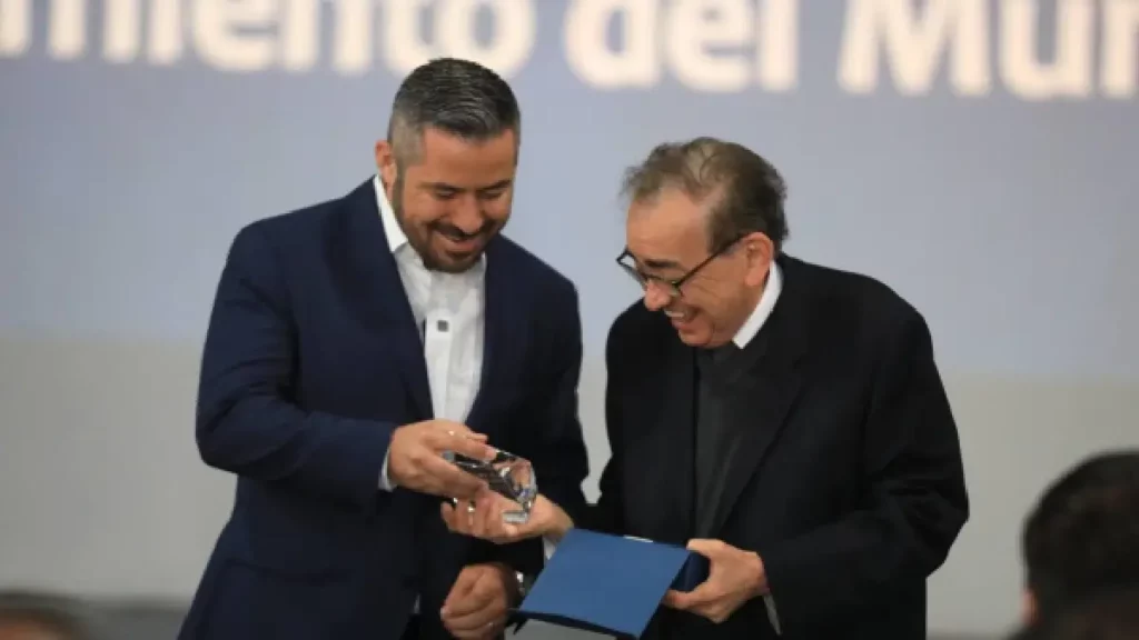 Por facilitar el acceso a información, Ayuntamiento de Puebla recibe el 'Smart Gis Award 2024'